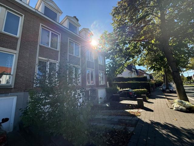 1 Bed Apt w/ Garden & Terrace, Woluwe Saint Pierre
