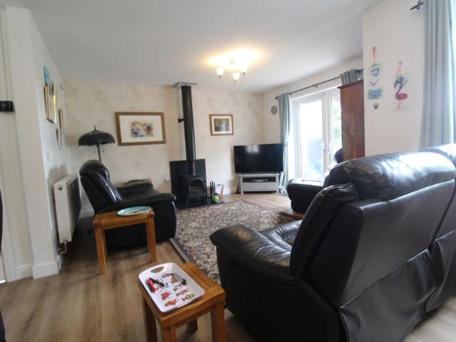 1 bed bungalow to rent High Street, Newhall DE11 0EA