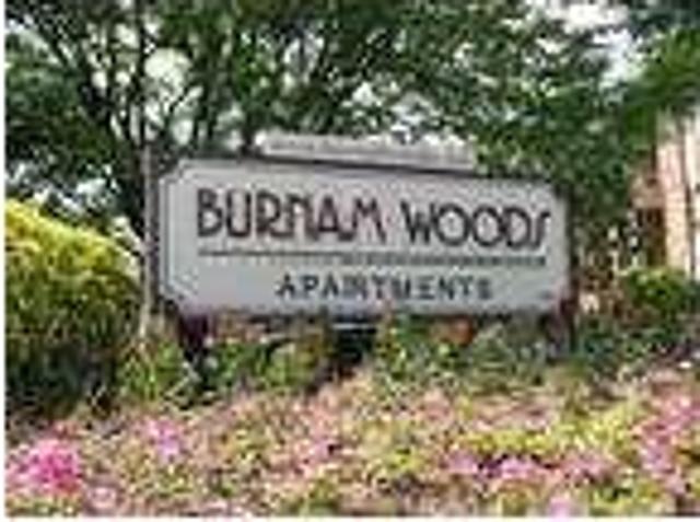 1 Bed Burnam Woods Apartments