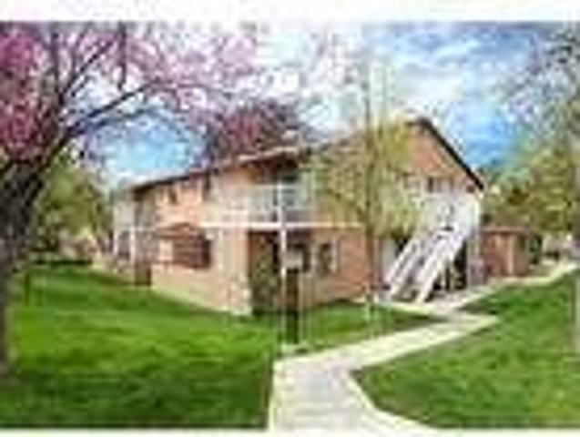 1 Bed Creekside Meadows Apartments