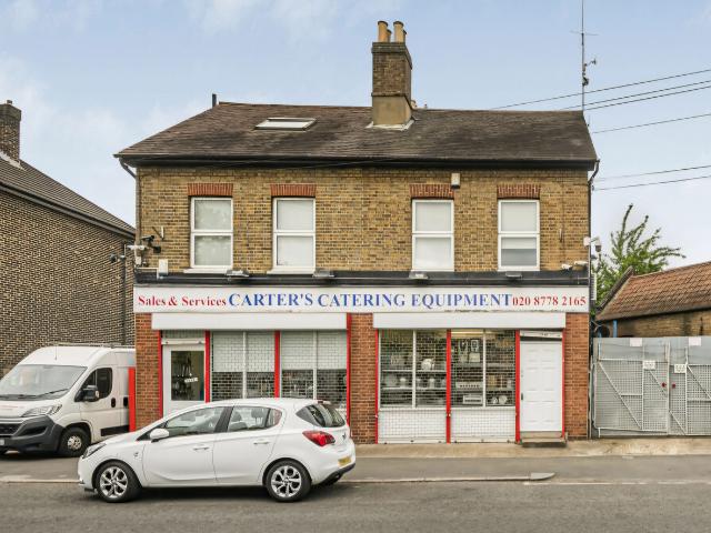 1 bed Detached House To Let