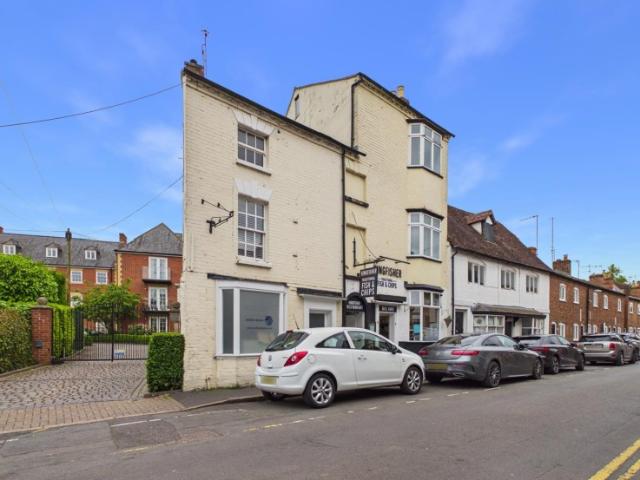 1 BED Duplex To rent