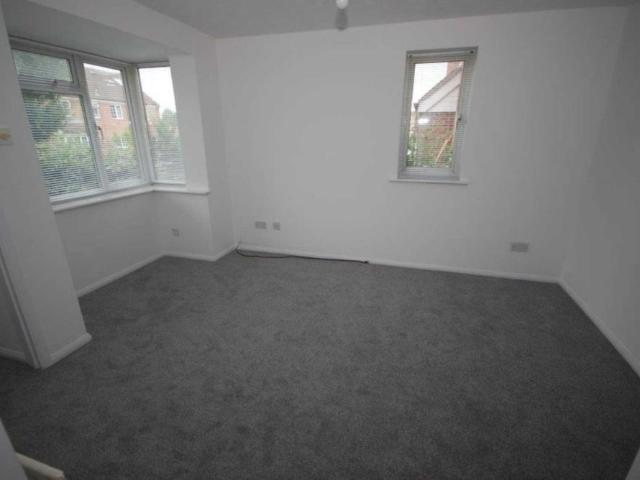 1 bed End Terrace House for rent