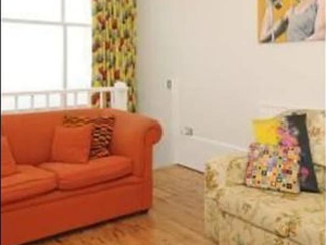 1 Bed End Terrace, Richmond, TW9