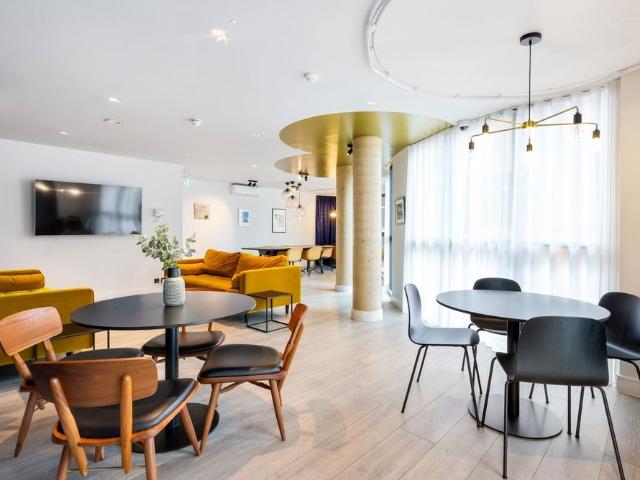 1 Bed Flat, Montrose Crescent, HA0