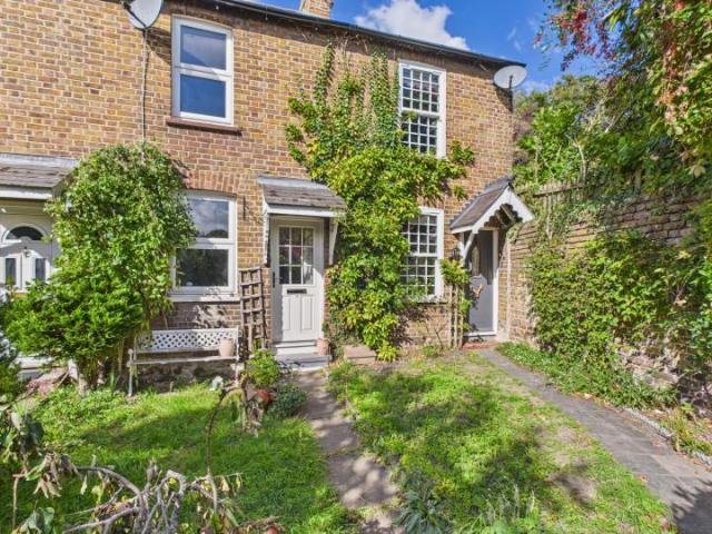 1 bed flat / apartment farningham dartford da4 truepenny's
