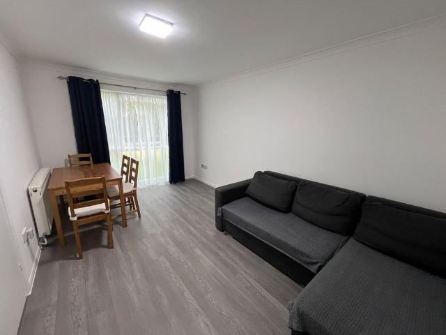 1 Bed Flat, Archery Close, HA3