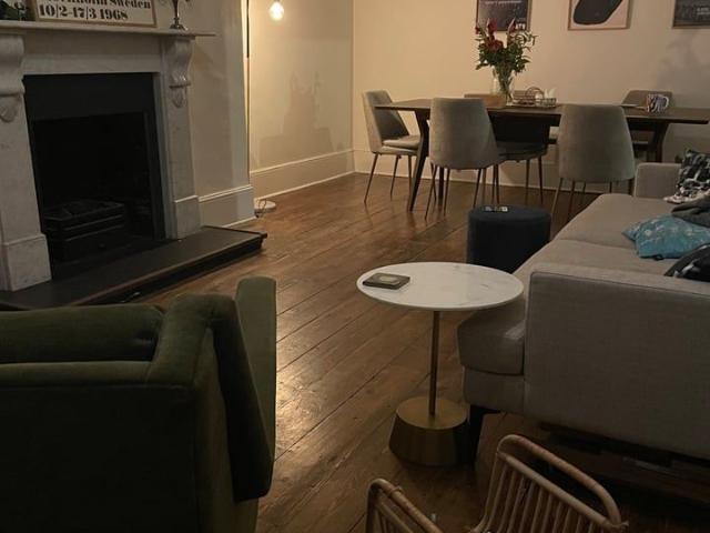 1 Bed Flat, Balham High Road, SW12