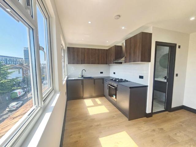 1 Bed Flat, Blackstock Road, N4