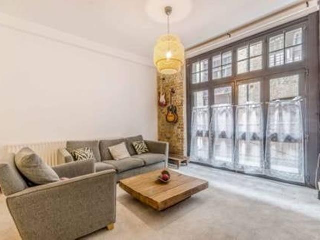 1 Bed Flat, Breezers Court, E1W