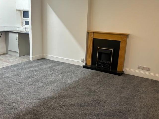 1 Bed Flat, Cearns Road, CH43