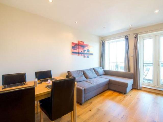 1 Bed Flat, Central House, E15