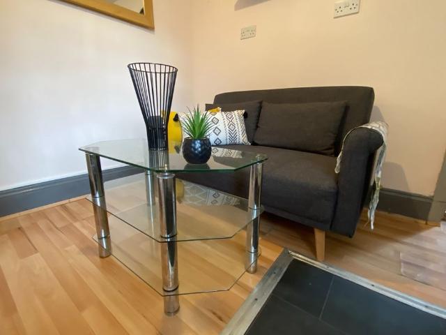 1 Bed Flat, City Centre, LE1