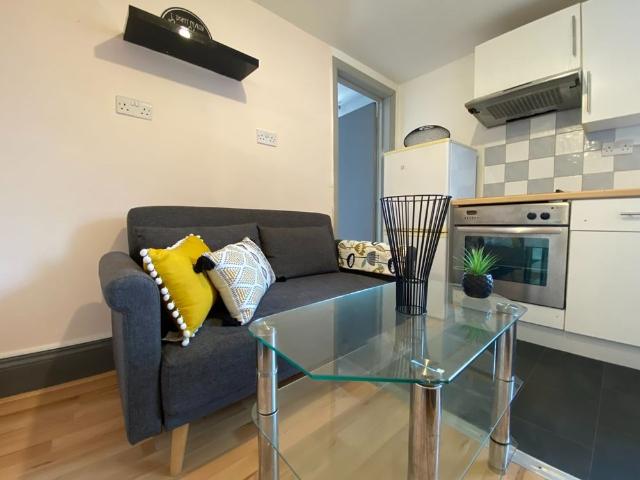 1 Bed Flat, City Centre, LE1