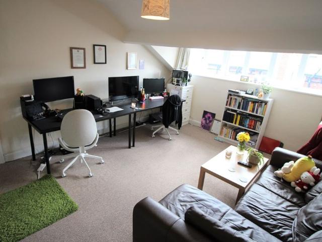 1 Bed Flat, Claremont Villas, LS2