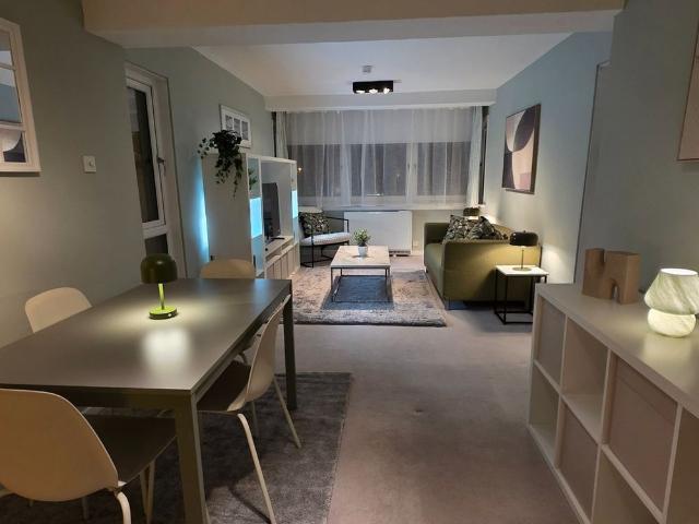 1 Bed Flat, Dudley Court, G41