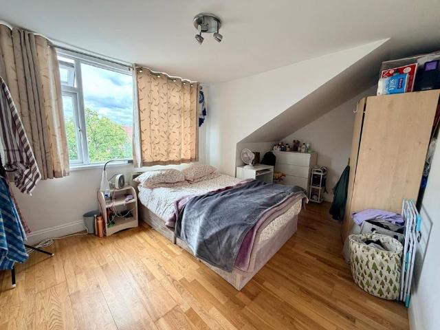 1 Bed Flat, Ealing Road, HA0