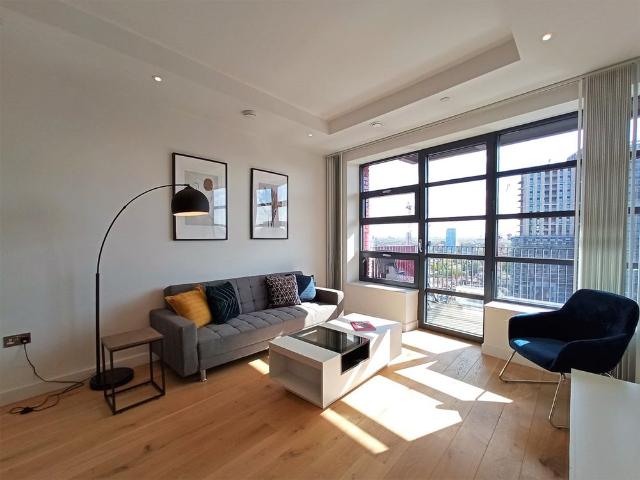 1 Bed Flat, Echo House, E14