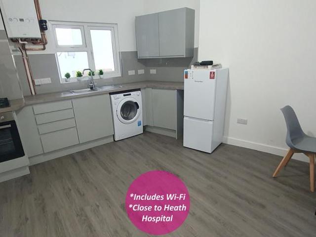 1 BED FLAT for Rent Flat 1, 304. 1 bed ground floor flat to rent £950 pcm £219 pw