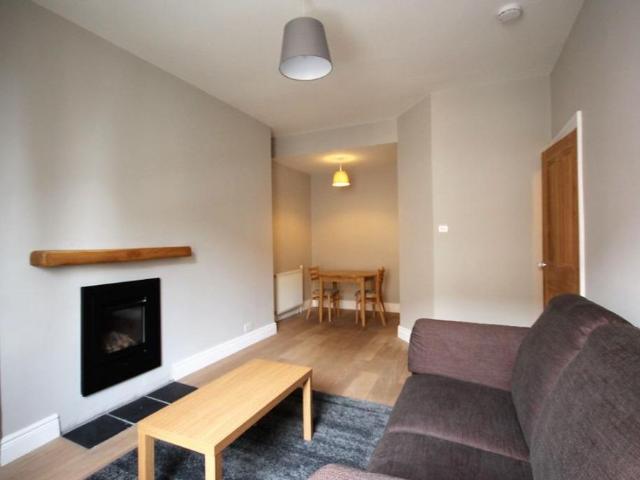 1 bed flat for rent in Slateford