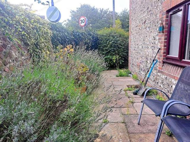 1 bed flat for sale