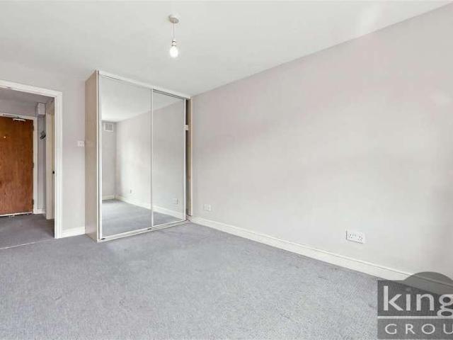 1 bed flat for sale