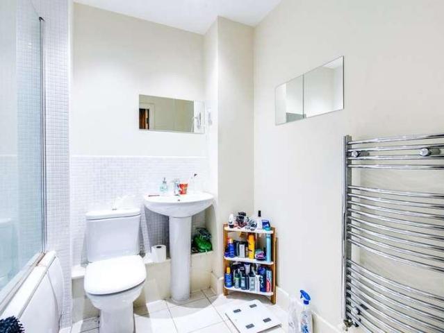1 bed flat for sale