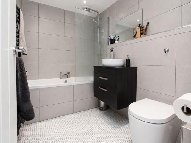 1 bed flat for sale