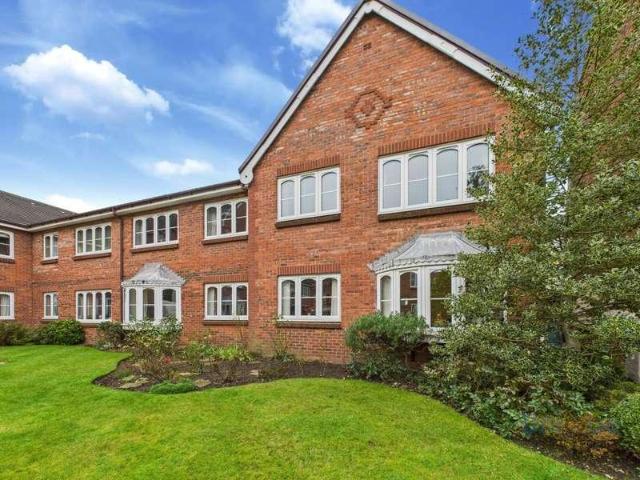 1 bed flat for sale