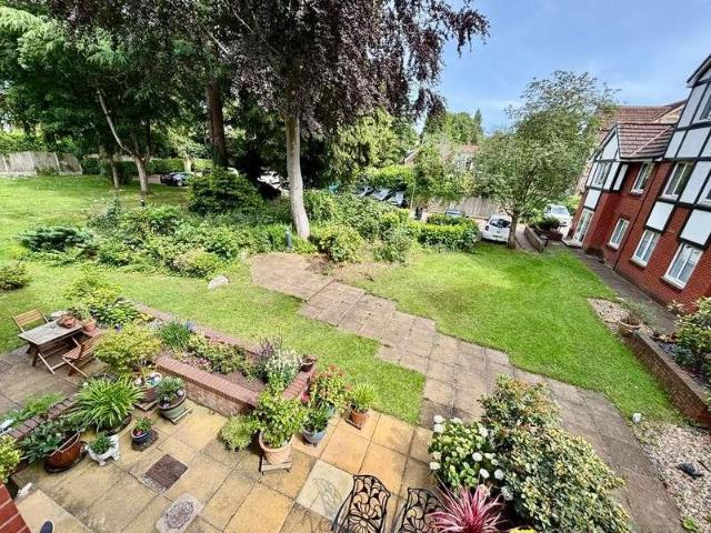 1 bed flat for sale