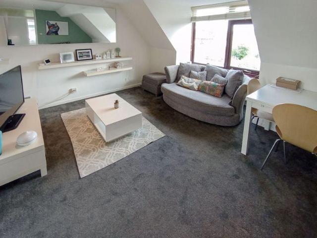 1 bed flat for sale