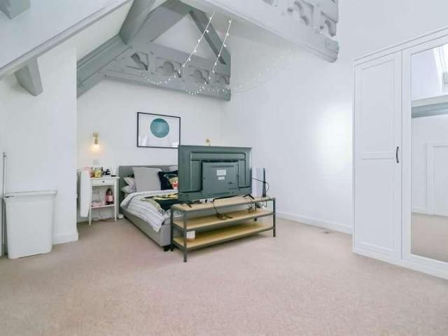 1 bed flat for sale