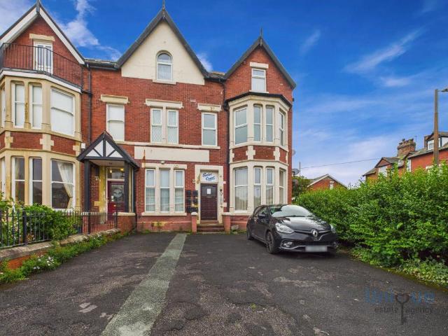 1 bed flat for sale