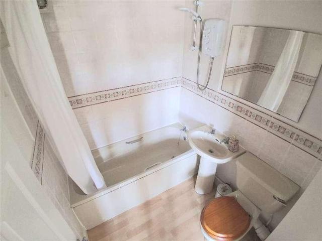 1 bed flat for sale