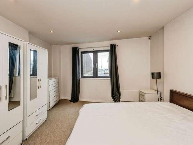 1 bed flat for sale