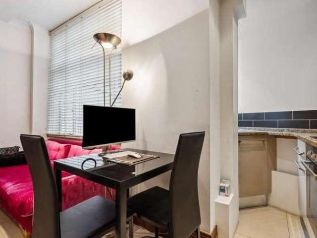 1 bed flat for sale