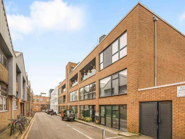 1 bed flat for sale