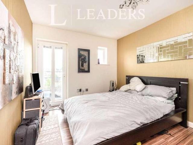 1 bed flat for sale