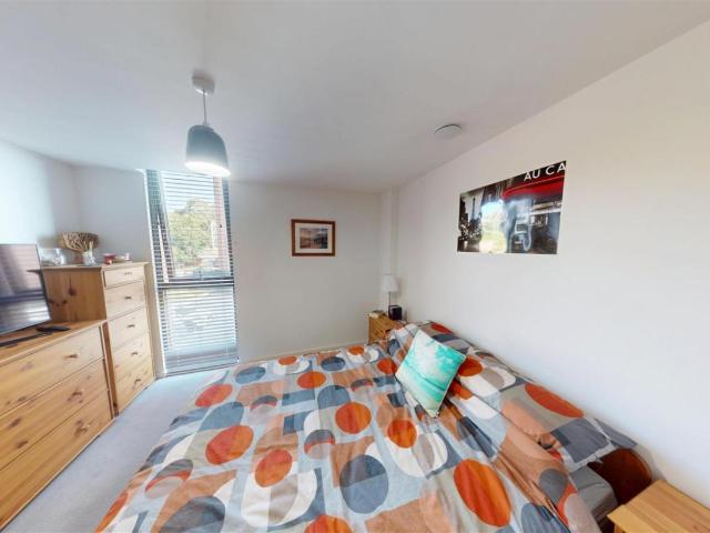 1 bed flat for sale