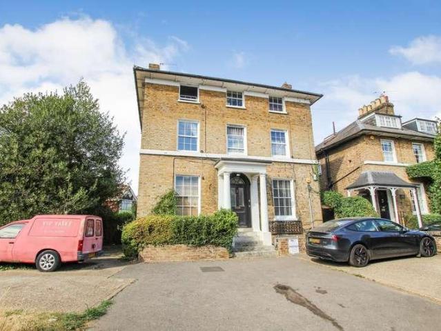 1 bed flat for sale