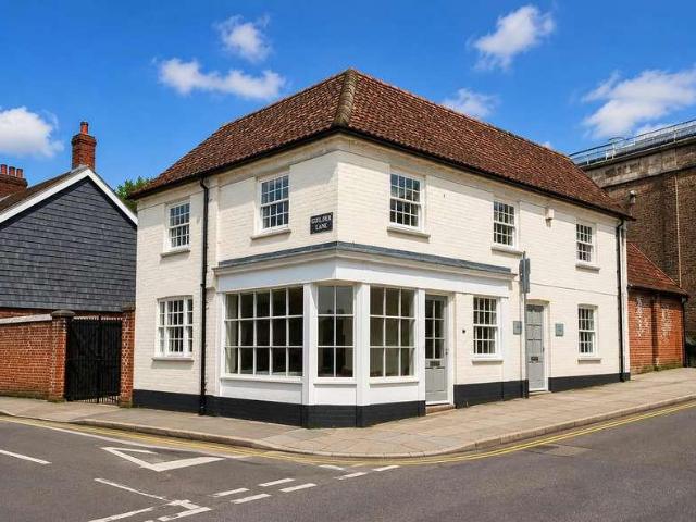 1 bed flat for sale