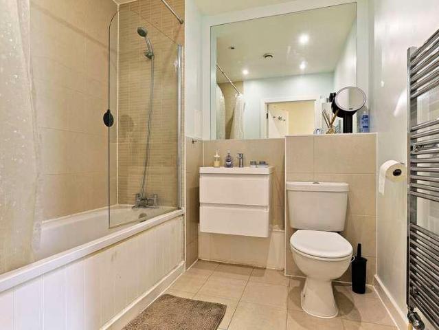 1 bed flat for sale