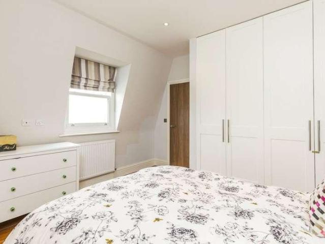 1 bed flat for sale