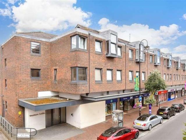1 bed flat for sale