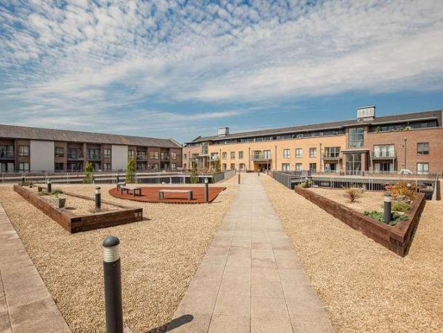 1 bed flat for sale