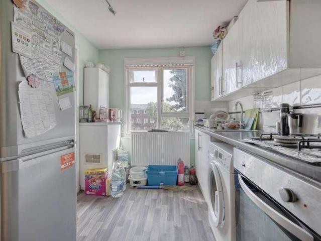 1 bed flat for sale