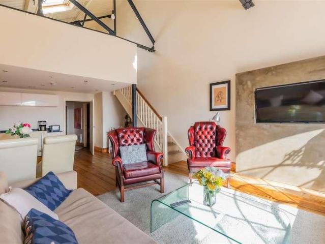 1 bed flat for sale