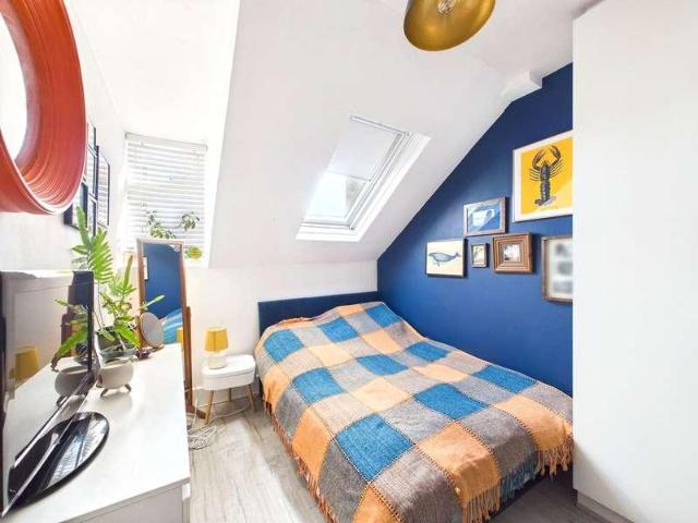1 bed flat for sale