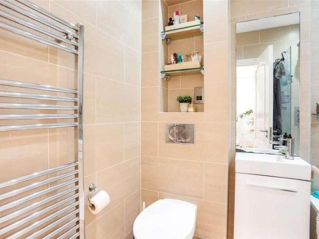 1 bed flat for sale