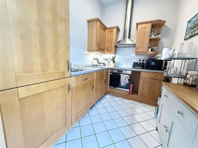 1 bed flat for sale
